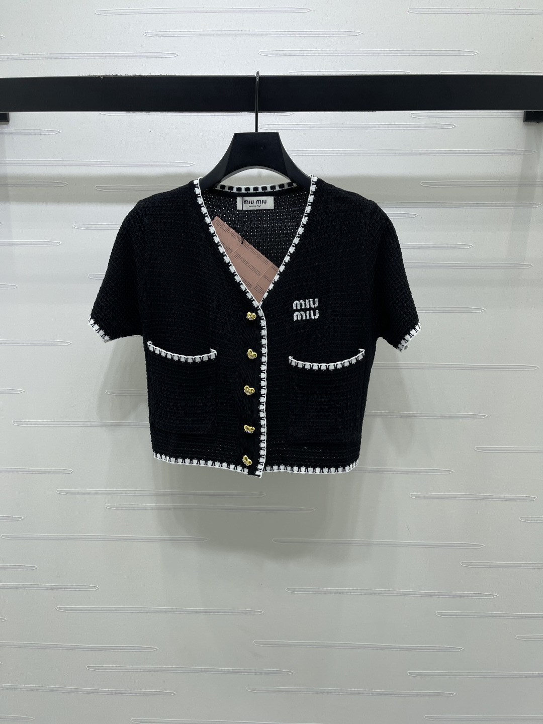 Women's short sleeves